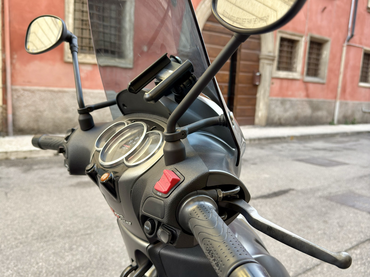 Piaggio Beverly 350