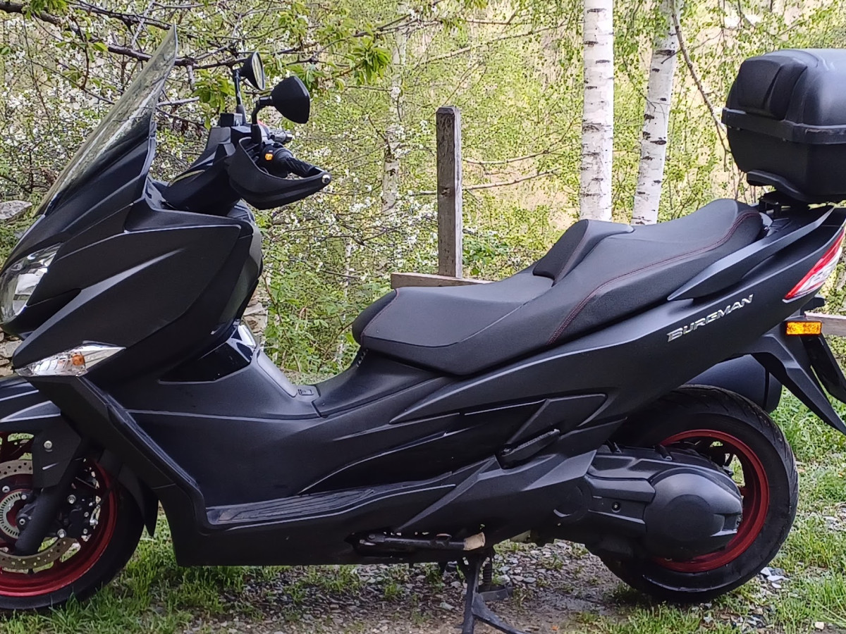 Suzuki Burgman 400 ABS