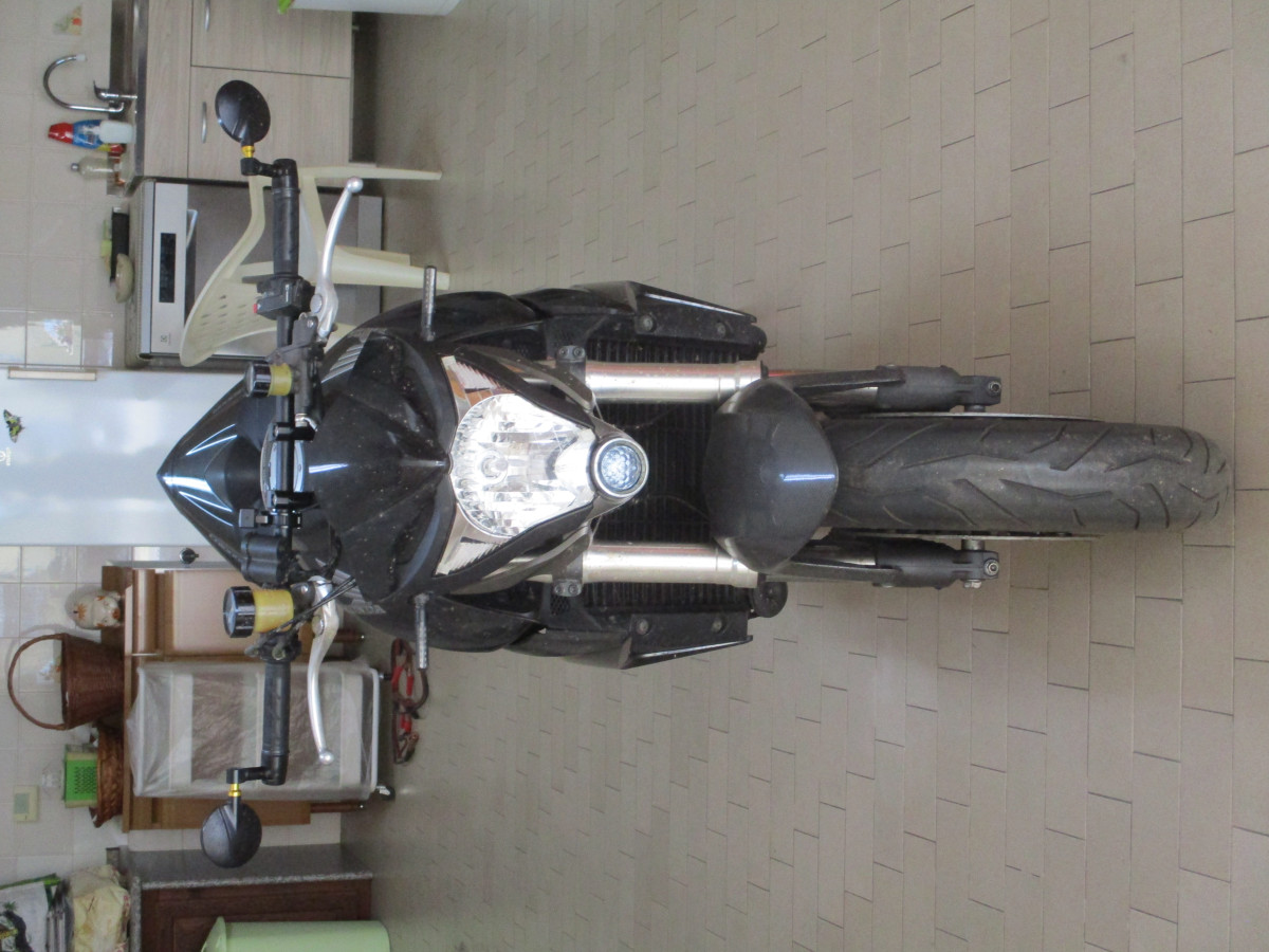 Honda CB 1000 R