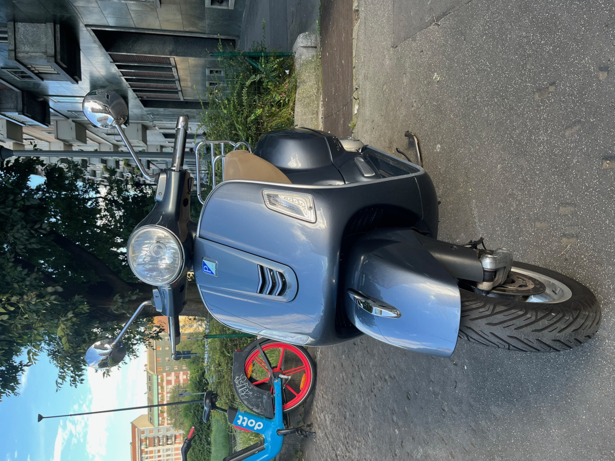 Piaggio Vespa 300 GTS 4T 4V ABS SE 70°