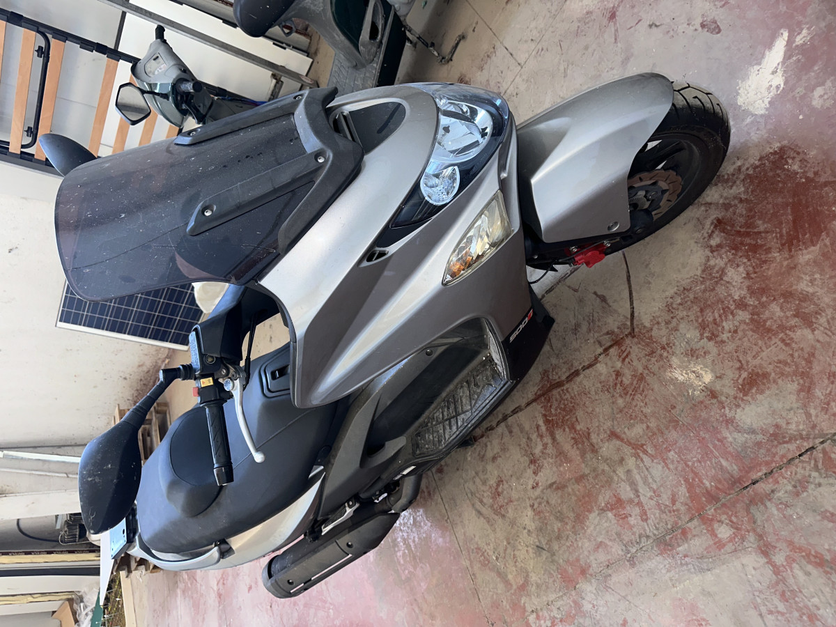 Kymco Xciting 500i R