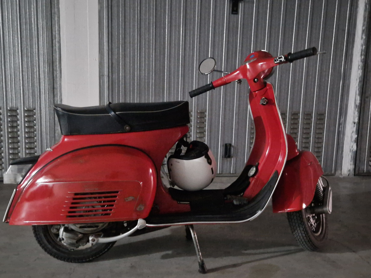 Vespa Primavera Vespa 150 Sprint Veloce Rossa Primavera Vespa 150