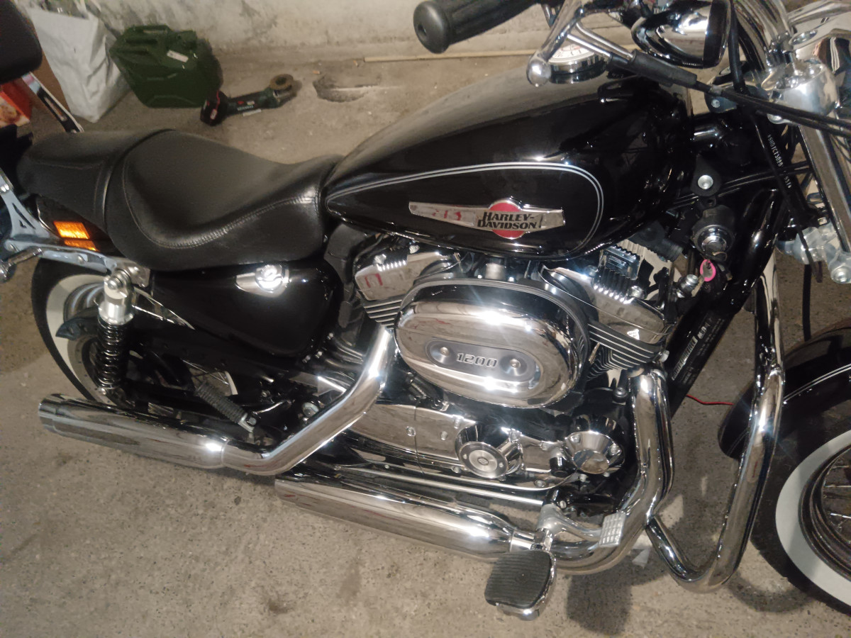 Harley-Davidson Sportster 1200 Custom