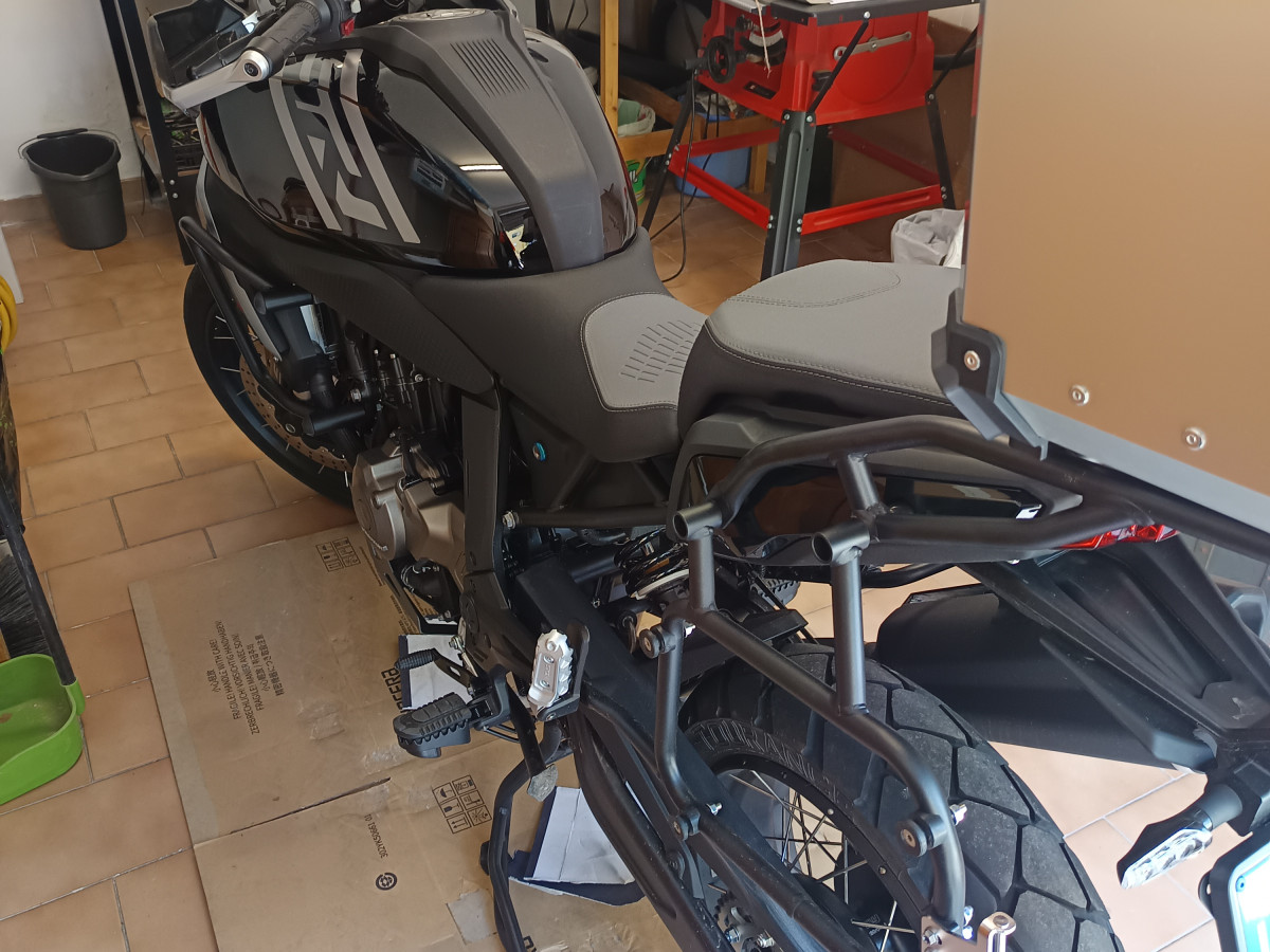 QJ Motor SRT 550 SX