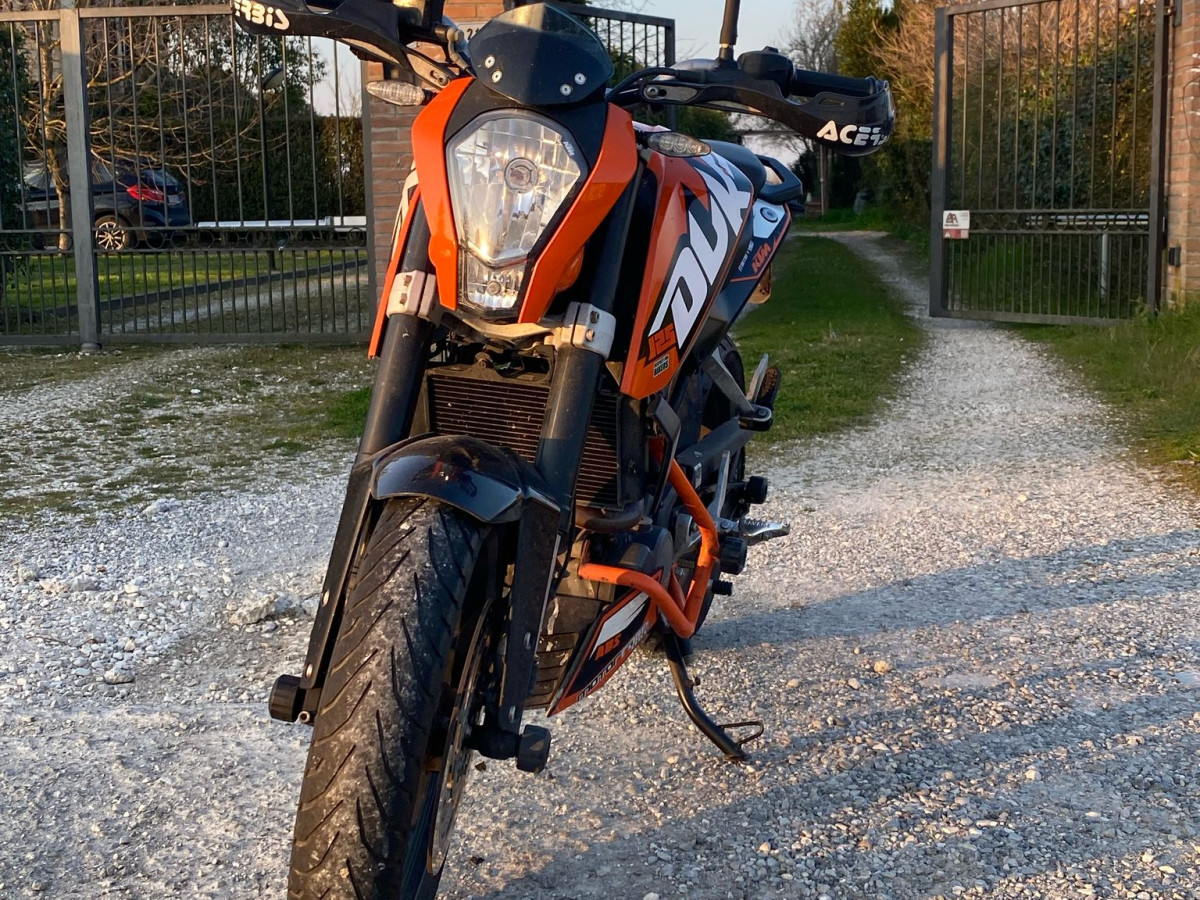 KTM 125 Duke ABS