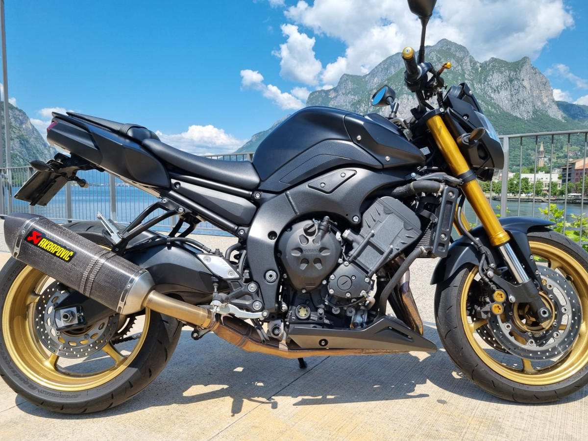 Yamaha FZ8