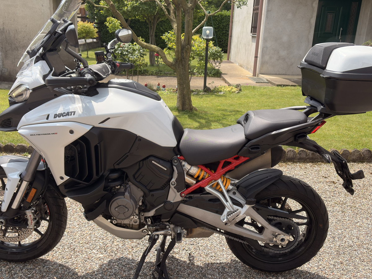 Ducati Multistrada V4 S