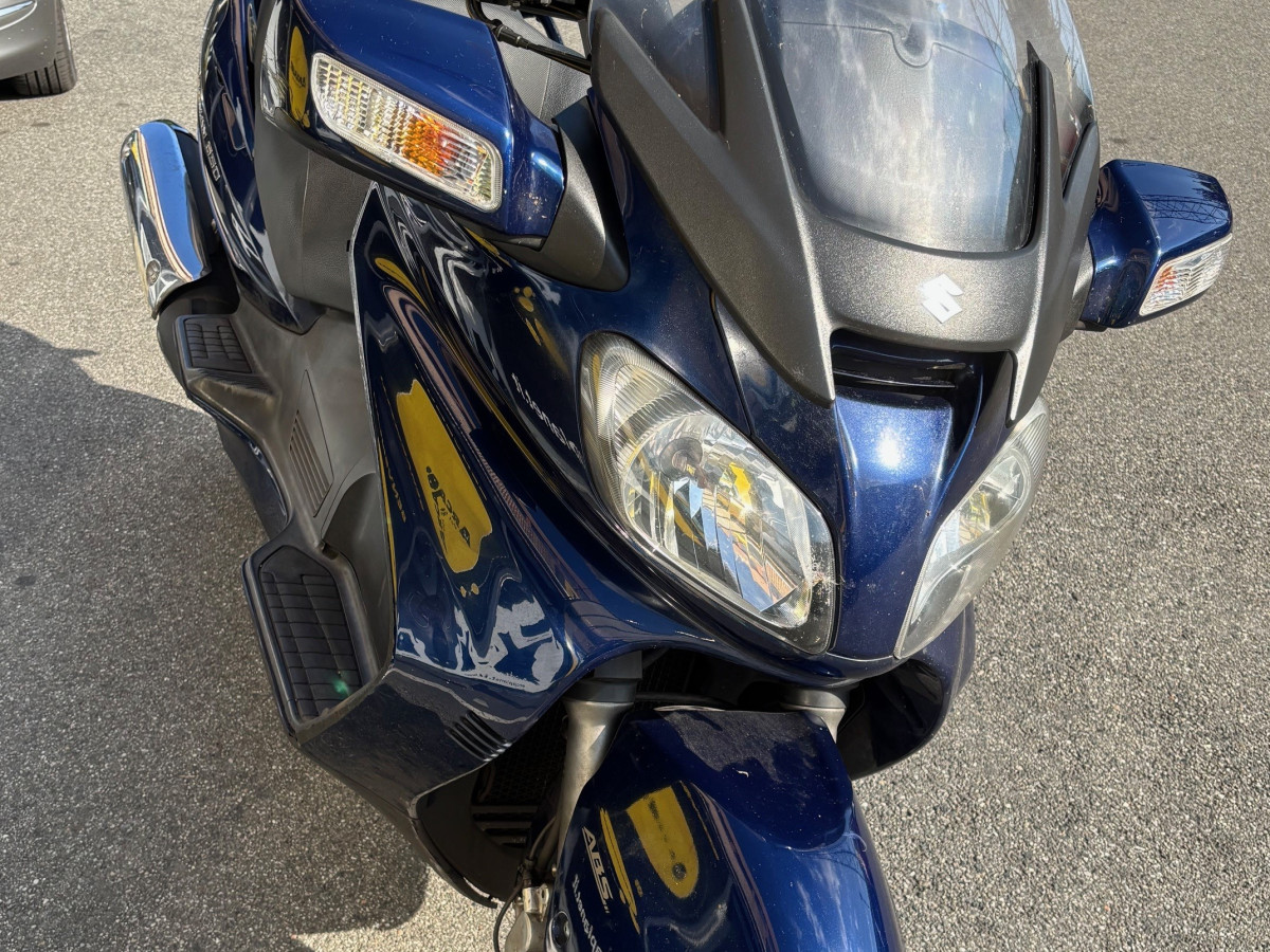 Suzuki Burgman 650 Executive