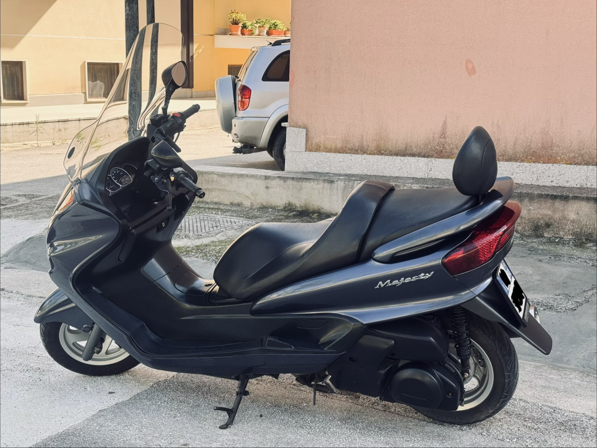 Yamaha Scooter Majesty 250 Usato Moto Majesty 250 Prezzo Annunci 