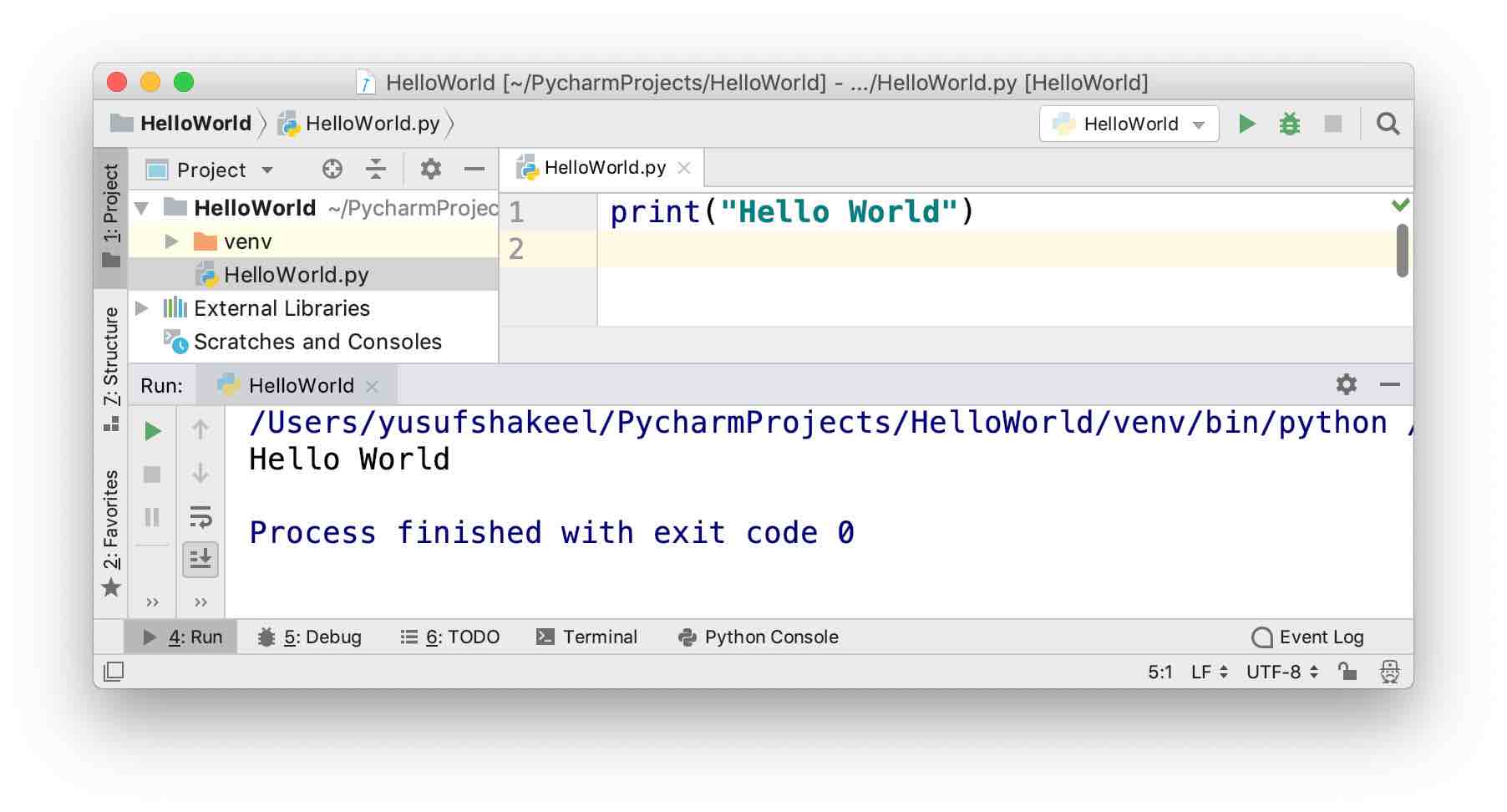 pycharm community edition - run hello world program output