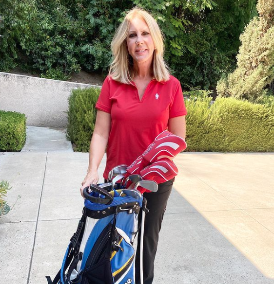 Vicki Gunvalson prepares to go golfing.