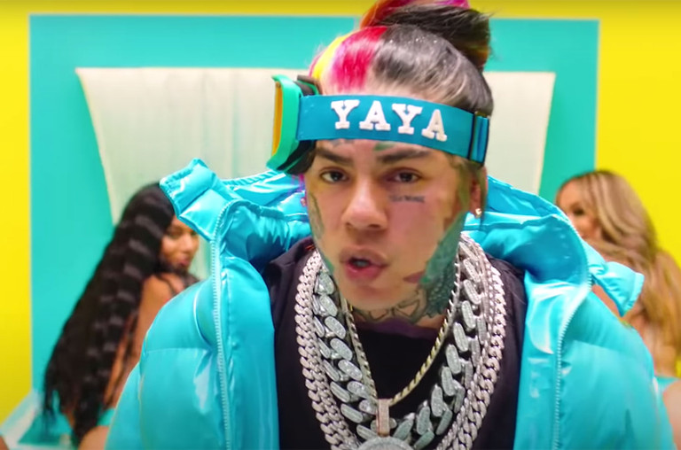 6ix9ine in the visuals for his 2020 single.