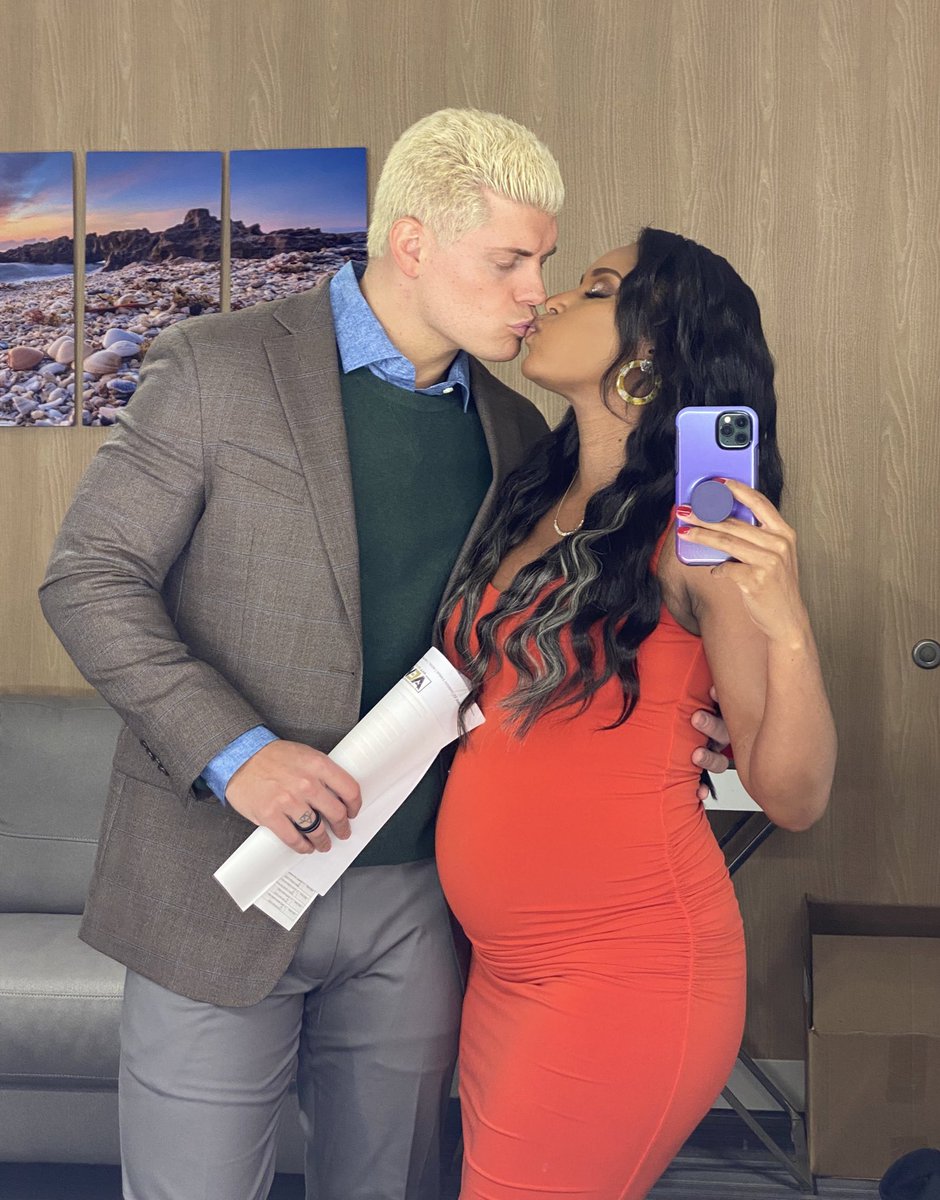 Cody Rhodes Brandi pregnancy