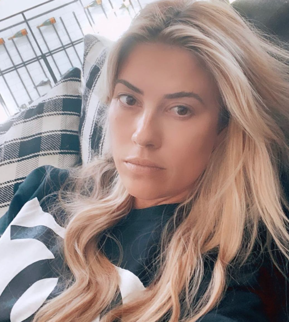 Christina Anstead takes a makeup-free selfie.