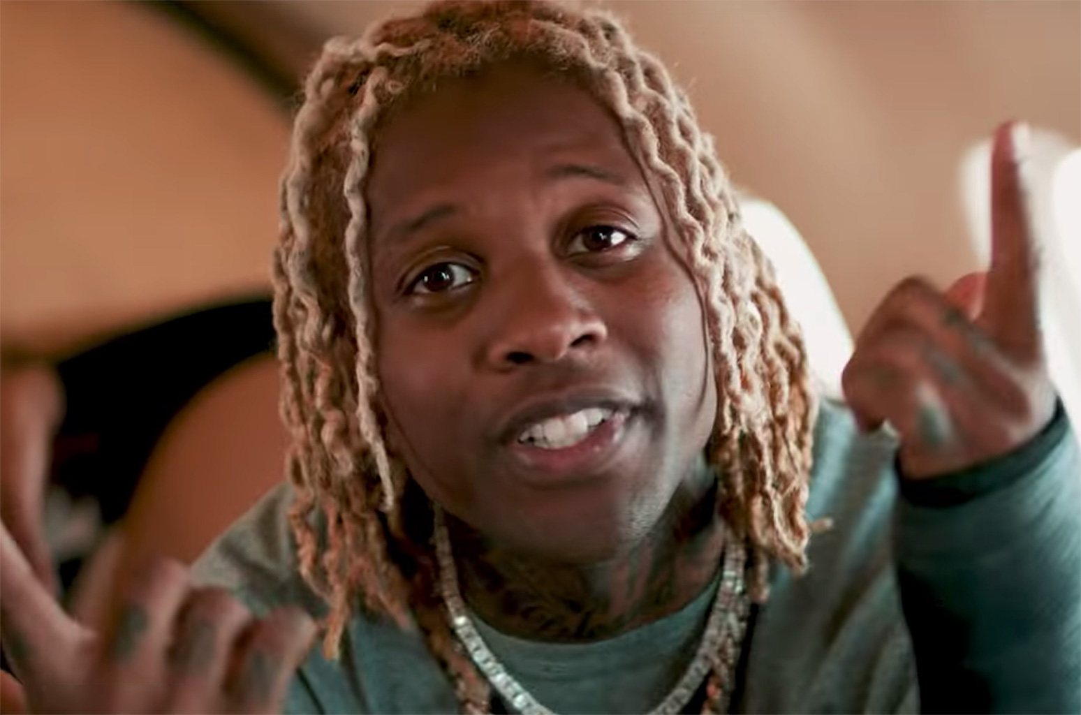 Durk in the visuals for one of his 2019 hit singles.