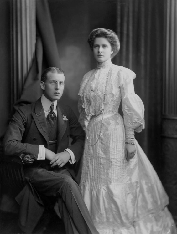 A photo showing the young couple, Prince Andrew of Greece and Denmark sitting beside his bride, Princess Alice of Battenberg and they look amazing.