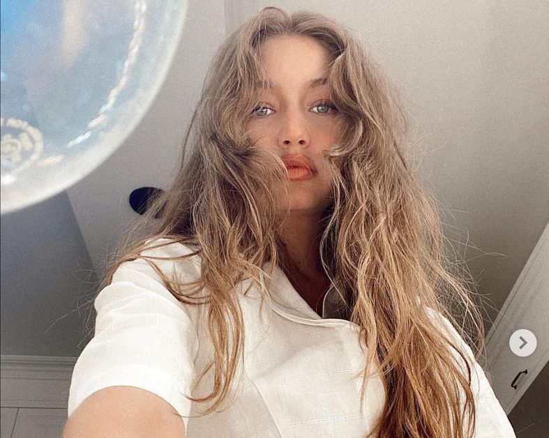 Gigi Hadid with hair down