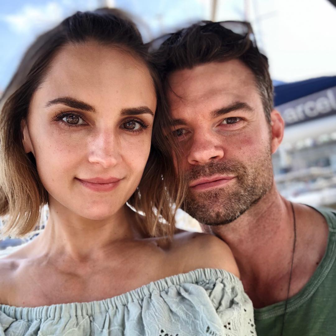 She S All That Star Rachael Leigh Cook S Husband Files For Divorce