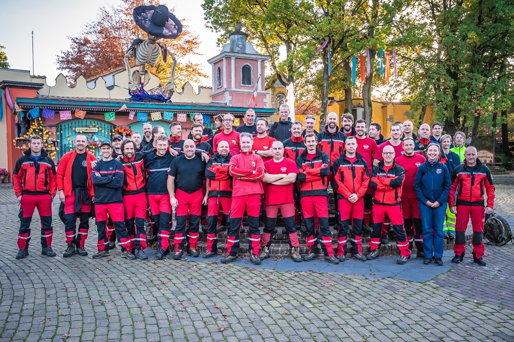 Brandweer zone Kempen oefent met RED-teams in Bobbejaanland