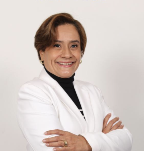 Claudia Martínez