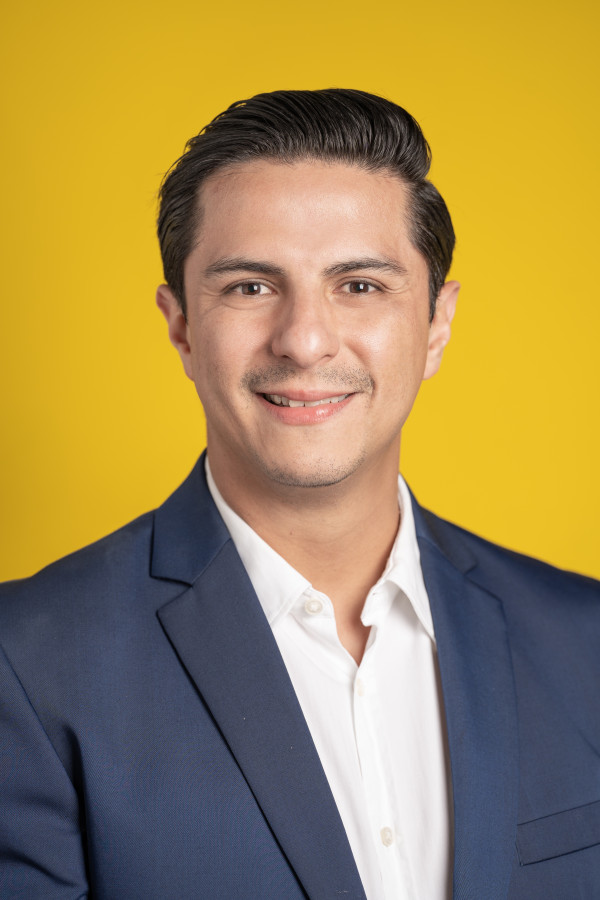 José Luis Caceros