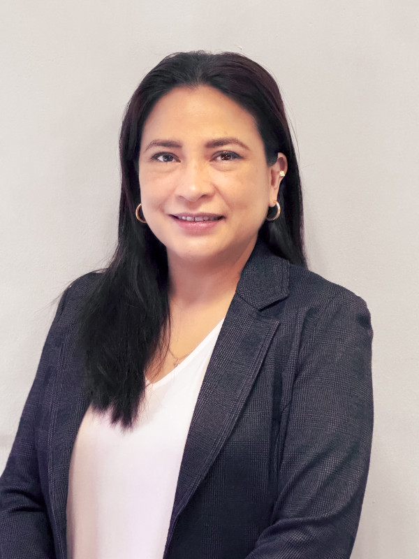 Cecilia Ruíz