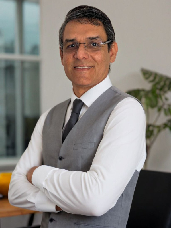 Cesar Quintero
