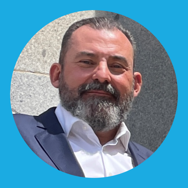 Dr. Aurelio Aparicio