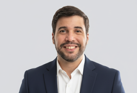 Arturo López
