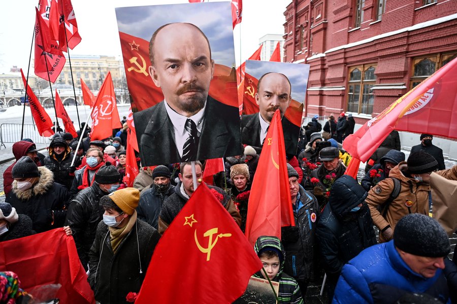 21st-century-communism-differences-aaz1mwb8