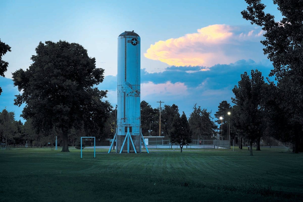 nuclear weapon monitors and physical scenery