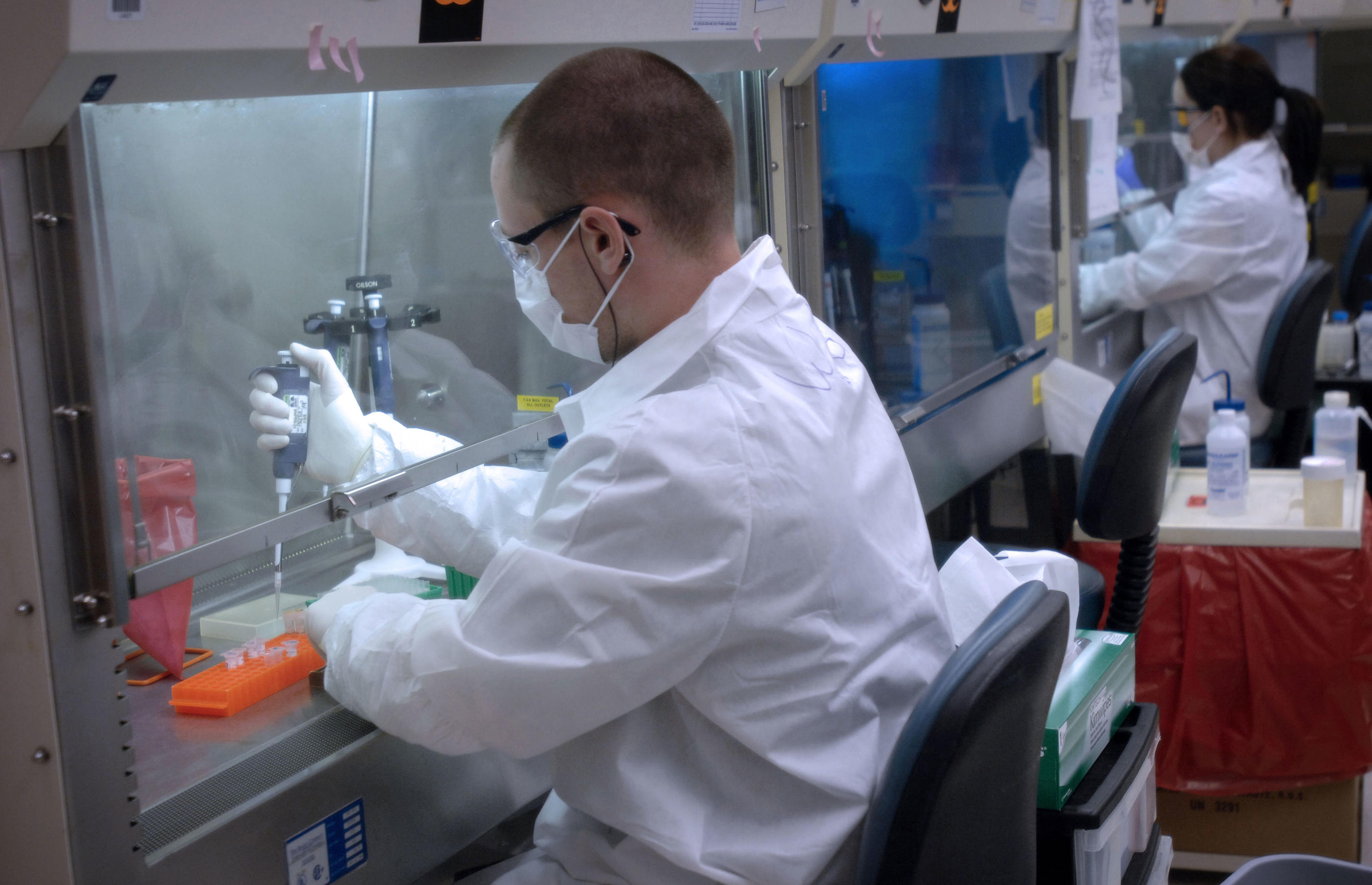 forensic laboratory equipment and DNA analysis