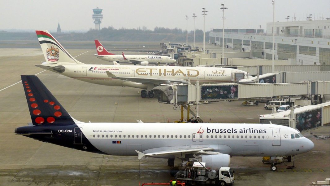 airbus-boeing-competition-2025-uleeu4v0