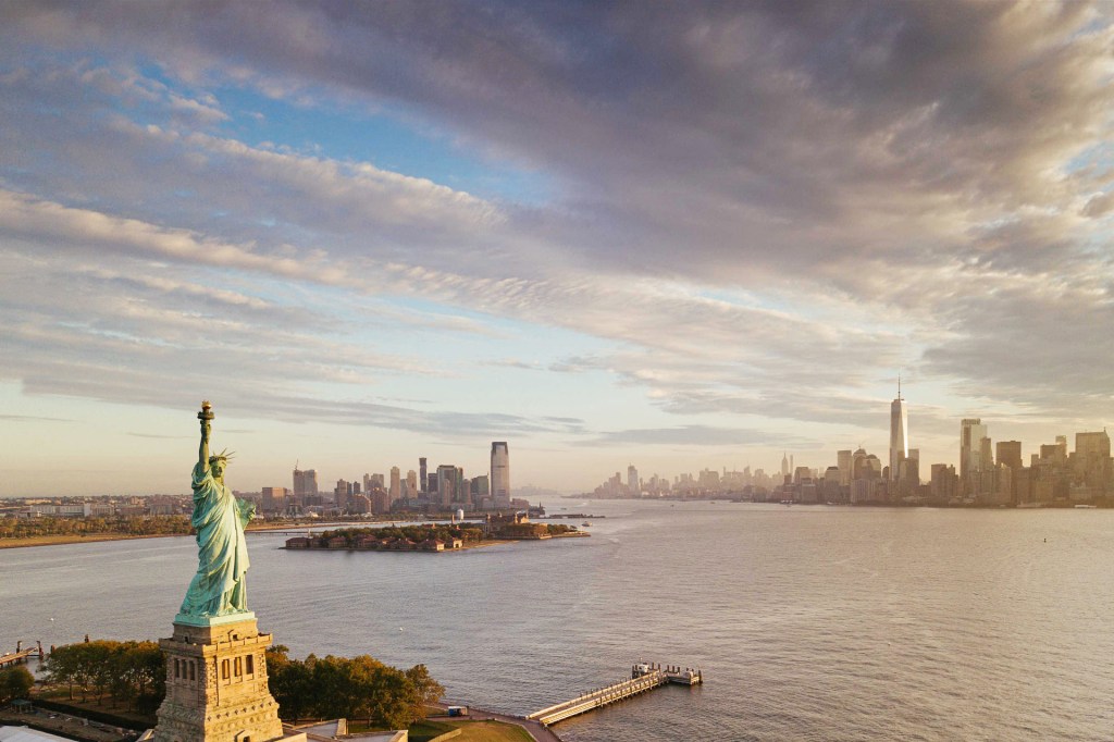 american national symbols and urban skyline