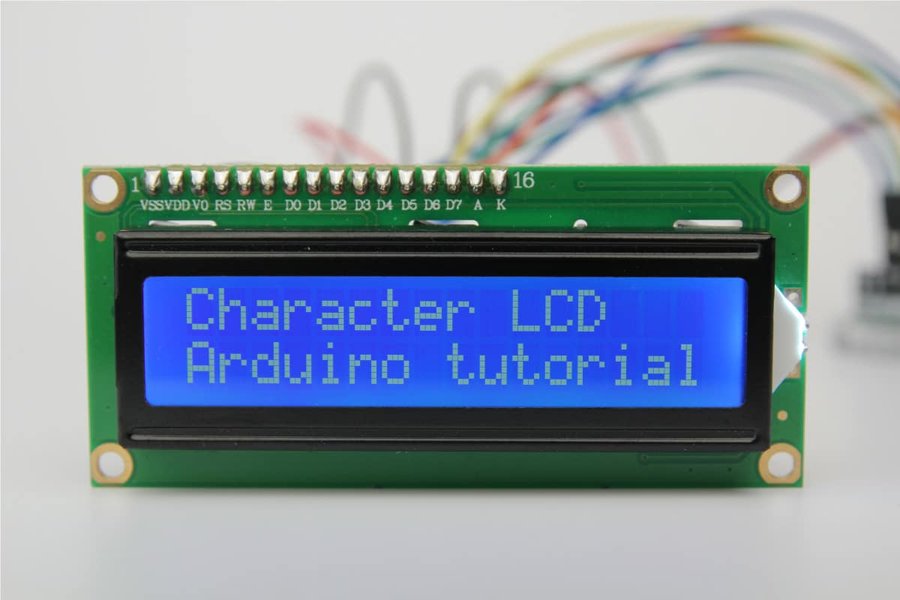 Representación de una pantalla LCD de caracteres 16x2 con un Arduino, ilustrando la conectividad.
