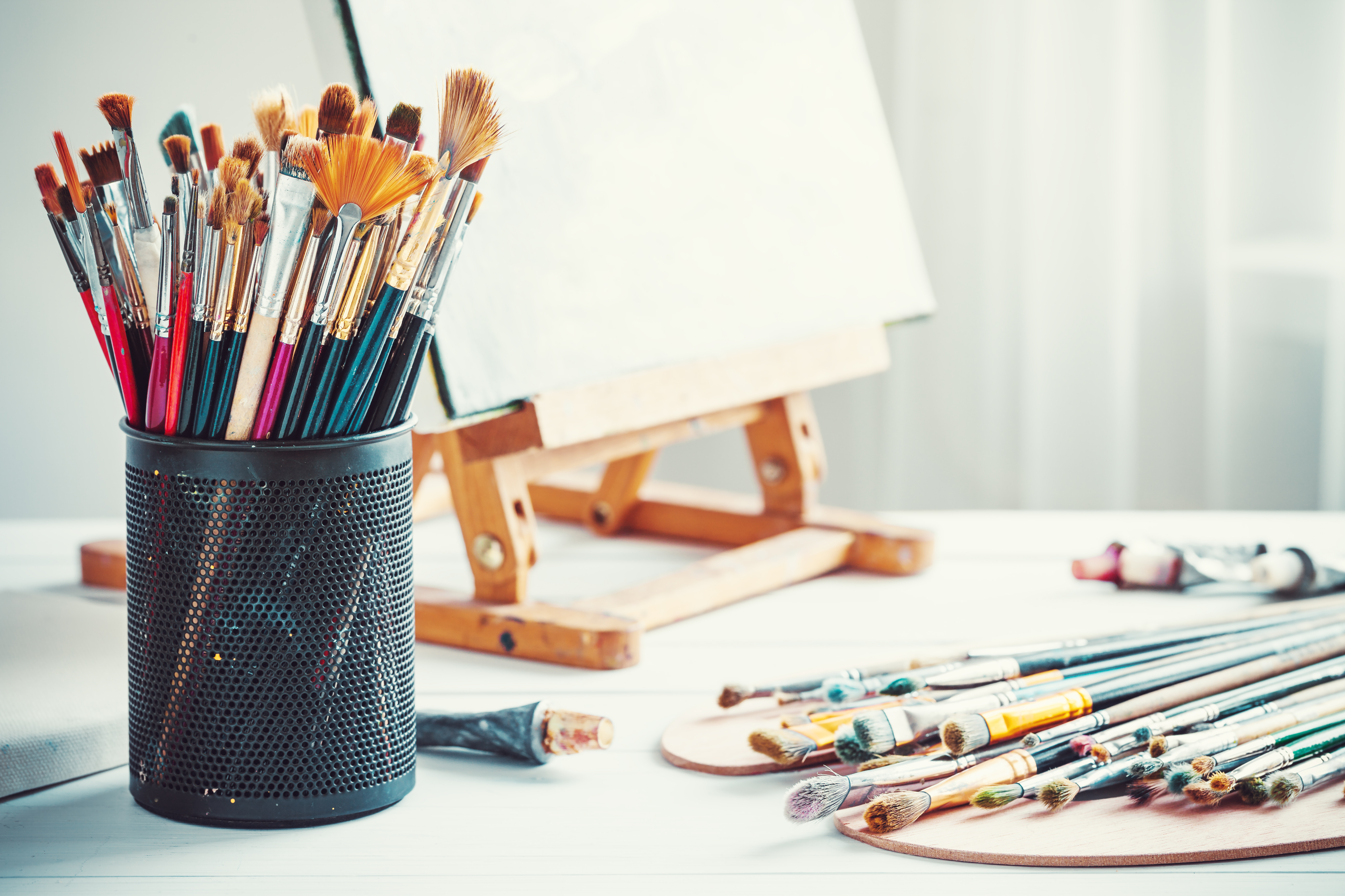 artist portfolio art tools