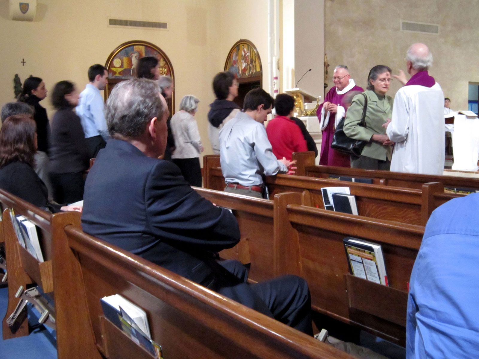 ash wednesday ceremony church