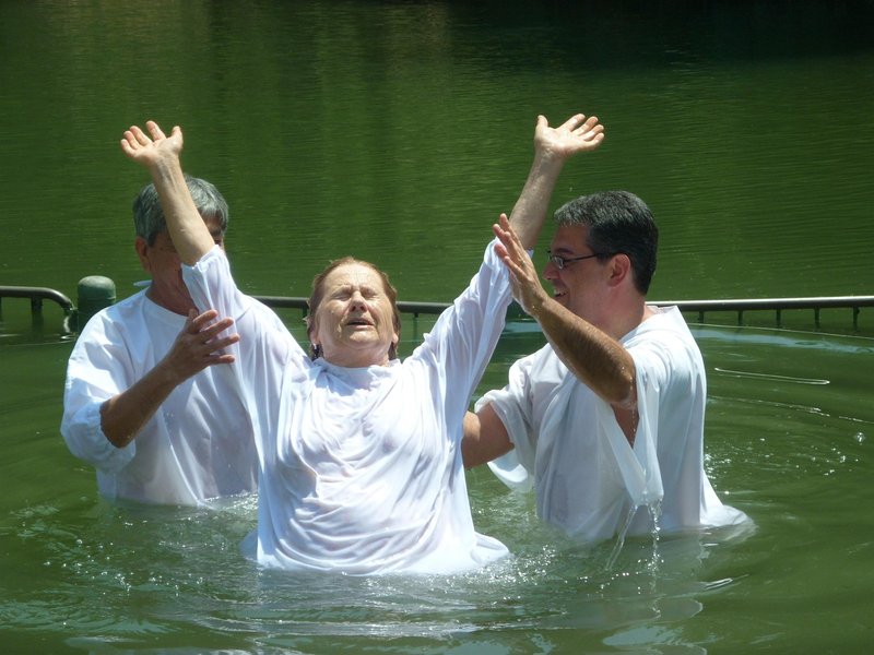 baptism-john-jesus-comparison-es-3bp818q8