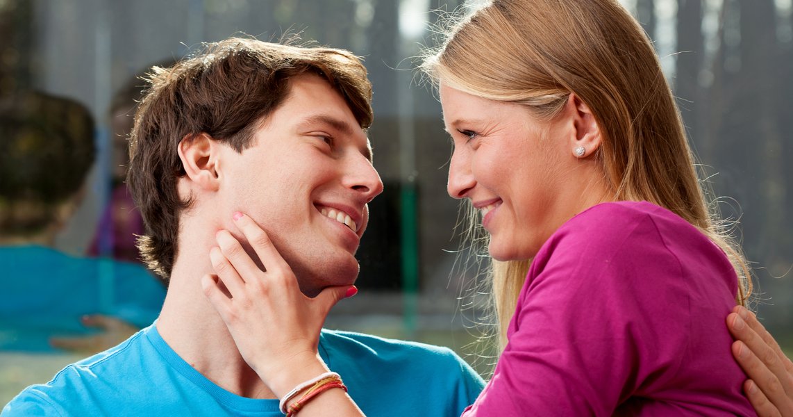 become-better-romantic-partner-uvlls726