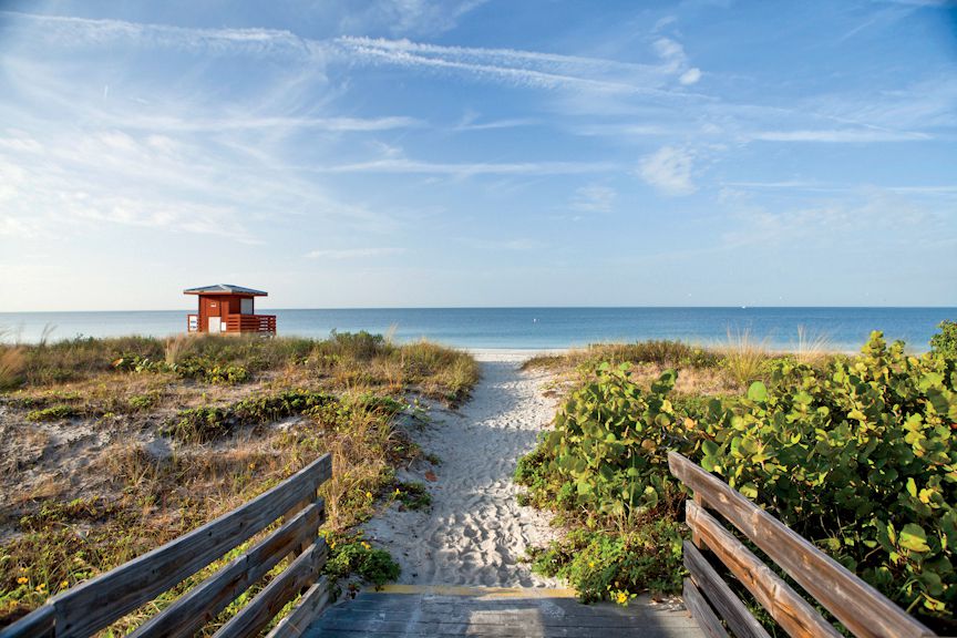 pictures of coastal cities and scenic retirement destinations
