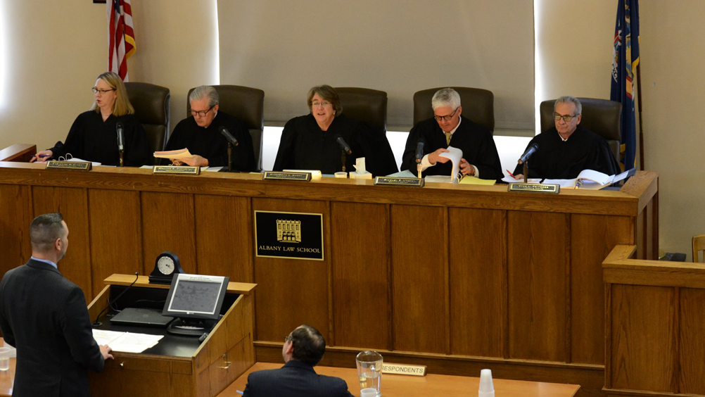 courtroom judges law in session