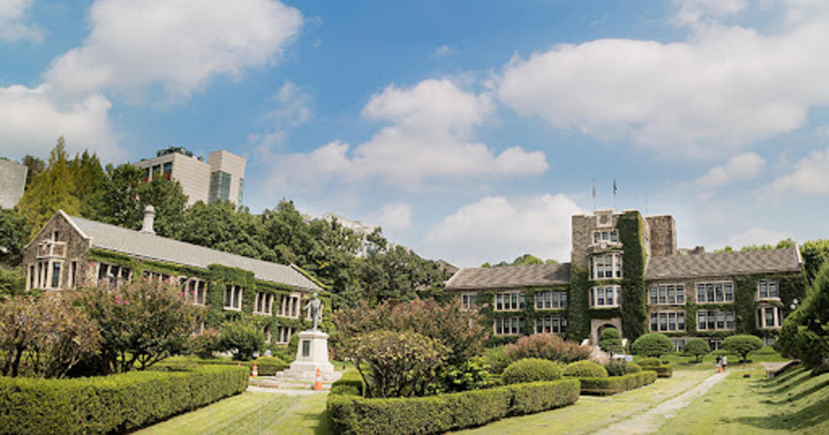 South Korean university campus film equipment