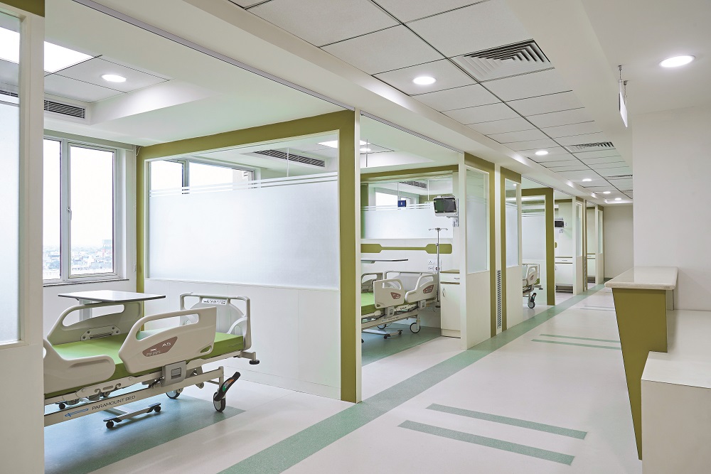 healthcare architecture and natural light building