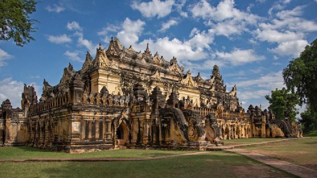 Pagoda dan Biara Kuno