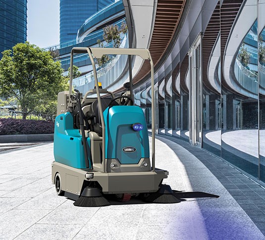 outdoor cleaning tools and facility exterior