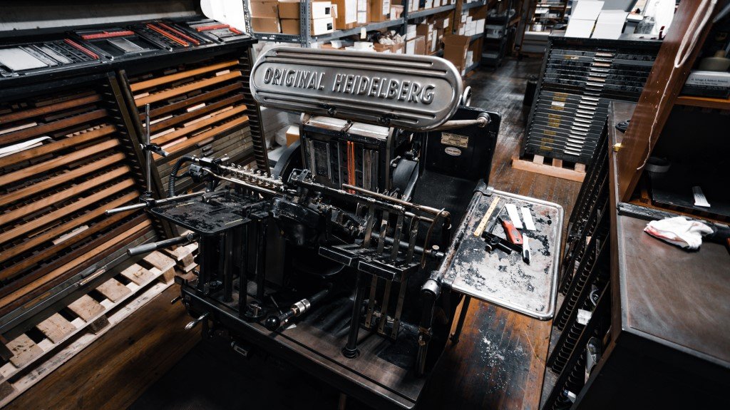 printing press industrial setup