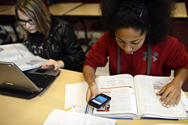 cellphone usage in education