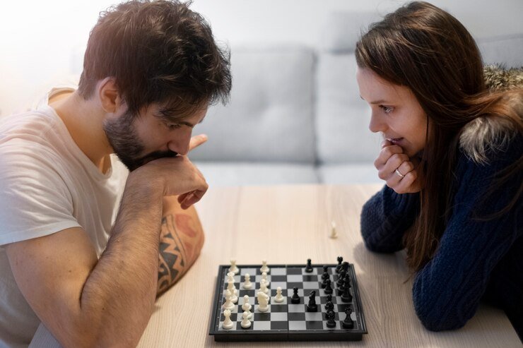chess pieces on board and interactive coaching session