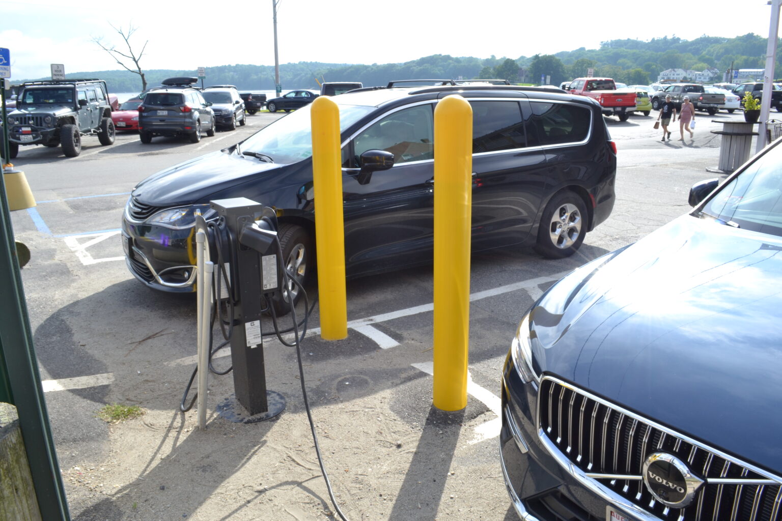 electric vehicle charging station outdoor