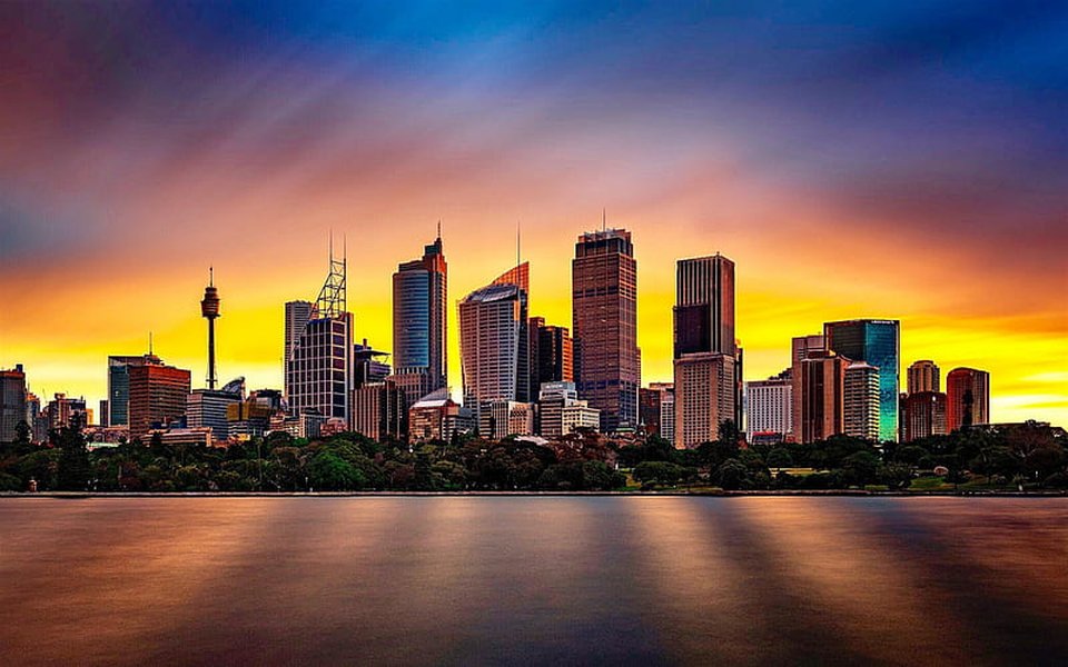modern cityscape horizon